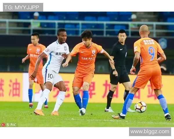 2018年天津泰达对阵鲁能的精彩对决回顾与赛后分析 2018年天津泰达对阵鲁能的精彩对决回顾与赛后分析