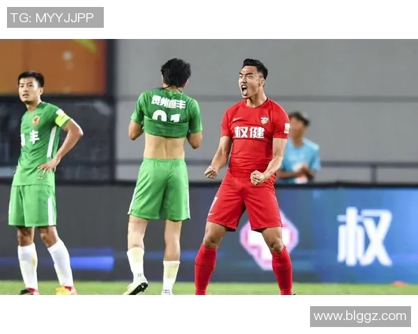 权健与人和激战正酣比分揭晓引发球迷热议 权健与人和激战正酣比分揭晓引发球迷热议