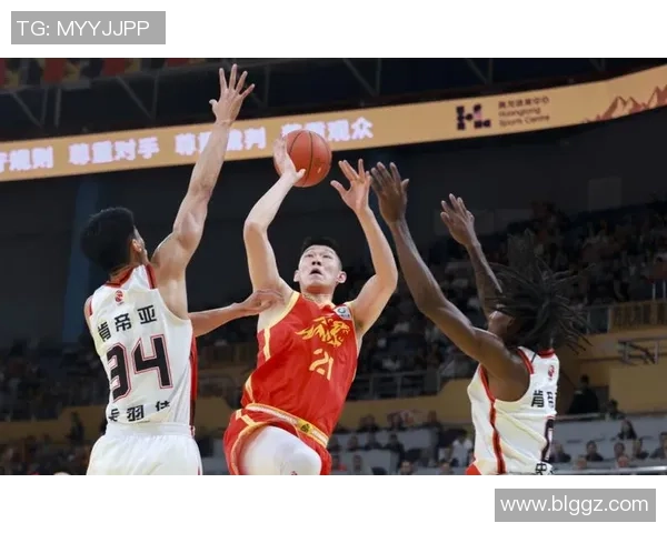 胡金秋的篮球之路:从青涩少年到CBA明星的蜕变与成长